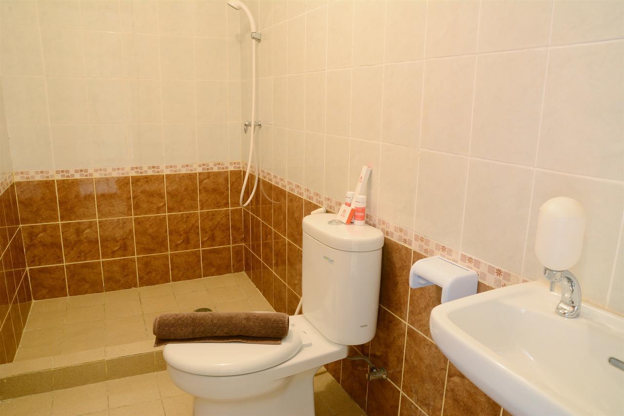 3br Grand Palace With Private Bathtub By Travelio * Jakarta
