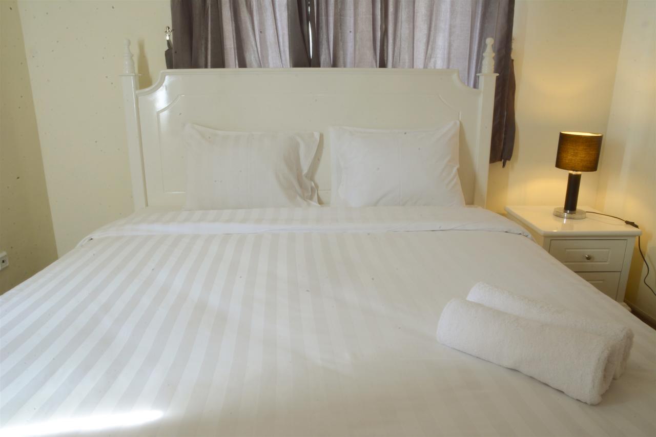 Apartemen 3br Grand Palace With Private Bathtub By Travelio