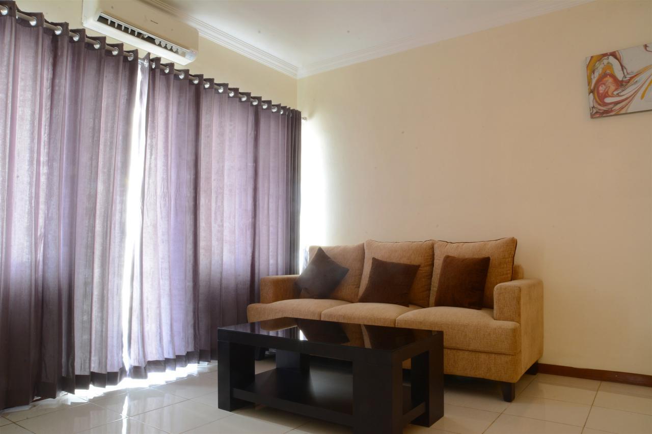 3br Grand Palace With Private Bathtub By Travelio * Jakarta